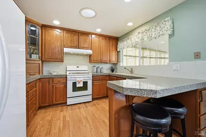 1657 Albin Way, Petaluma, CA 94954 - Photo 11