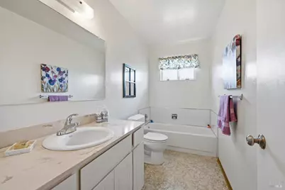 1657 Albin Way, Petaluma, CA 94954 - Photo 25