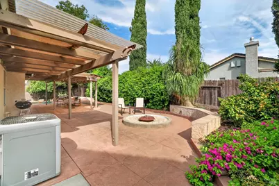 1610 W H Street, Dixon, CA 95620 - Photo 33
