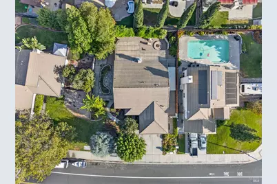 1610 W H Street, Dixon, CA 95620 - Photo 25