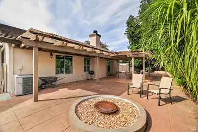1610 W H Street, Dixon, CA 95620 - Photo 31
