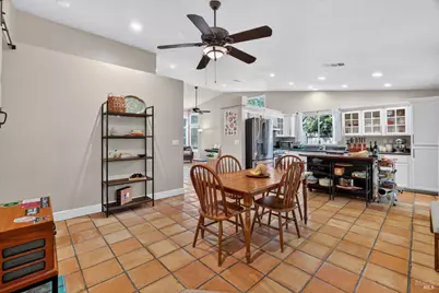 1610 W H Street, Dixon, CA 95620 - Photo 13