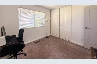 637 Beelard Drive, Vacaville, CA 95687 - Photo 15
