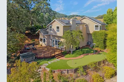 52 Woodleaf Court, Novato, CA 94945 - Photo 1