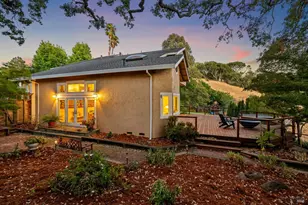52 Woodleaf Ct, Novato, CA 94945 - Photo 49