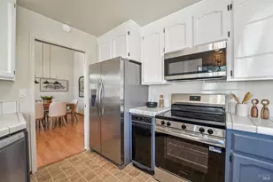 22 Saint Mathews Ct, Sonoma, CA 95476 - Photo 11