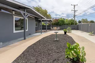 159 Maywood Dr, Vallejo, CA 94591 - Photo 5