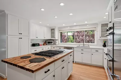 16 Wentworth Lane, Novato, CA 94949 - Photo 11