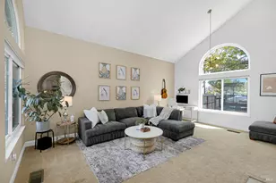 945 Bauman Ct, Suisun City, CA 94585 - Photo 5