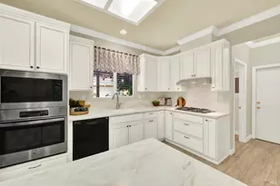 307 Zion Ct, Vacaville, CA 95687 - Photo 31