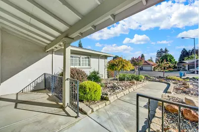 307 Zion Court, Vacaville, CA 95687 - Photo 11