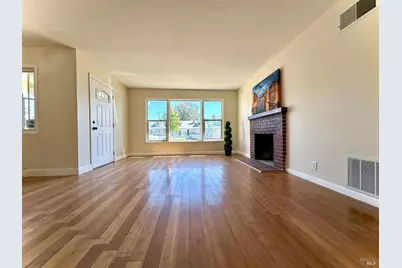 1812 Virginia Street, Fairfield, CA 94533 - Photo 3