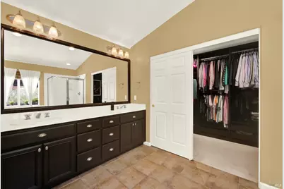 2440 Skyview Circle, Fairfield, CA 94534 - Photo 31