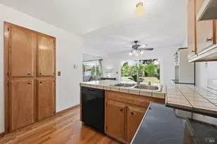 4906 Oakbrook Ct, Fairfield, CA 94534 - Photo 11