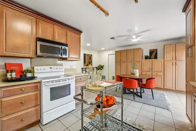 418 Larkin Drive, Benicia, CA 94510 - Photo 11