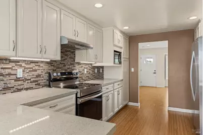 304 Mockingbird Circle, Santa Rosa, CA 95409 - Photo 23