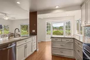 304 Mockingbird Cir, Santa Rosa, CA 95409 - Photo 27