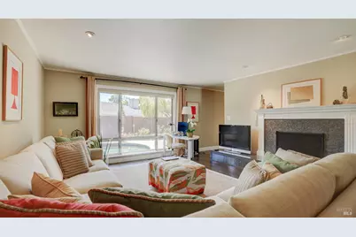 1 Cushing Avenue, San Rafael, CA 94903 - Photo 9