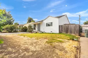 372 Cottonwood St, Vacaville, CA 95688 - Photo 3