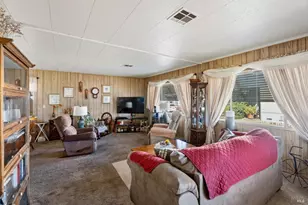 660 Leslie St, Ukiah, CA 95482 - Photo 9