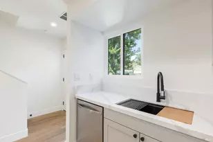 139 Vista View Dr, Cloverdale, CA 95425 - Photo 13