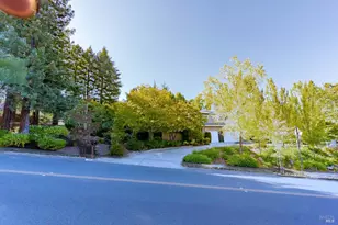 2851 Pinewood Dr, Napa, CA 94558 - Photo 87