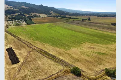 3755 SE Petaluma Hill Road, Santa Rosa, CA 95472 - Photo 21