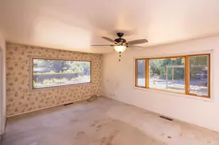 488 Haehl St, Cloverdale, CA 95425 - Photo 17