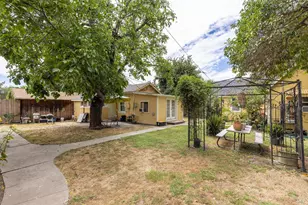 2123 2nd St, Napa, CA 94559 - Photo 9