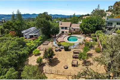 620 Alta Vista Drive, Healdsburg, CA 95448 - Photo 3