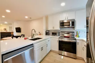 1402 Marylyn Cir, Petaluma, CA 94954 - Photo 1