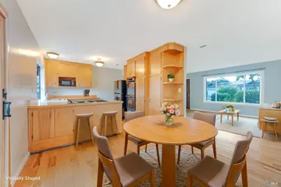 4772 Sunshine Avenue, Santa Rosa, CA 95409 - Photo 13