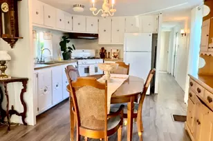 300 E H St, Benicia, CA 94510 - Photo 9
