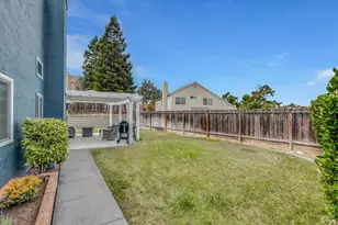 563 Morning Glory Dr, Benicia, CA 94510 - Photo 35