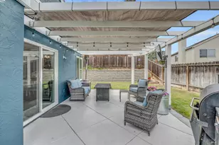 563 Morning Glory Dr, Benicia, CA 94510 - Photo 31