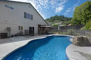 308 Ranch House Dr, Cloverdale, CA 95425 - Photo 29