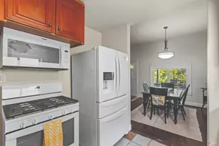 133 W 6th St, Santa Rosa, CA 95401 - Photo 3