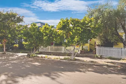 133 W 6th Street, Santa Rosa, CA 95401 - Photo 31