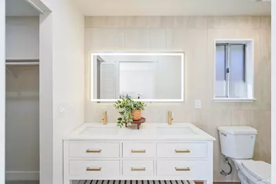 5050 Lakeview Circle, Fairfield, CA 94534 - Photo 19