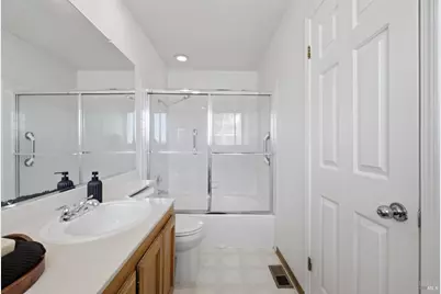 1416 Trainor Court, Suisun City, CA 94585 - Photo 37