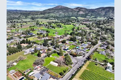 2060 Hagen Road, Napa, CA 94558 - Photo 7