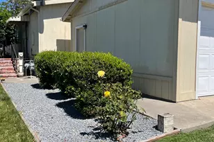 1558 Royal Oak Dr, Petaluma, CA 94954 - Photo 3