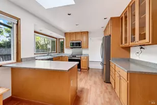 4410 Hampton Ct, Rohnert Park, CA 94928 - Photo 7