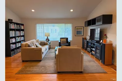 40 Plata Court, Novato, CA 94947 - Photo 1
