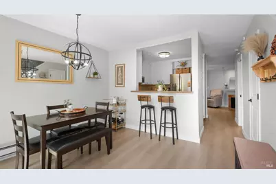 100 Marin Center Drive #28, San Rafael, CA 94903 - Photo 5