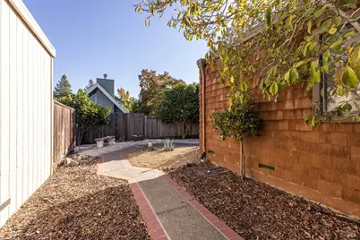 1324 Avenida Sebastiani, Sonoma, CA 95476 - Photo 17