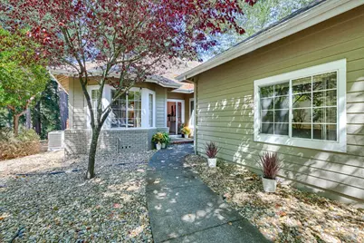 1015 Oak Mesa Drive, Santa Rosa, CA 95409 - Photo 7