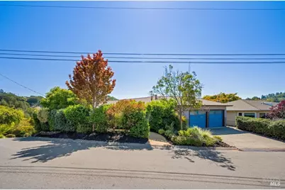 179 Hilldale Drive, San Anselmo, CA 94960 - Photo 17