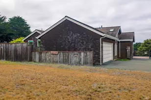 14199 Hanson Cir, Mendocino, CA 95460 - Photo 43