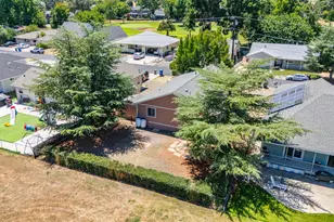 18210 Deer Hollow Rd, Hidden Valley Lake, CA 95467 - Photo 37